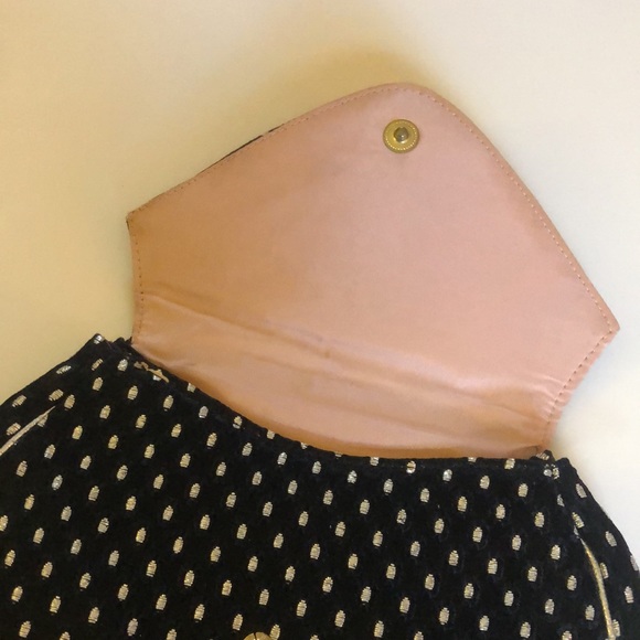 Vintage Clutch Purse - Picture 4 of 5